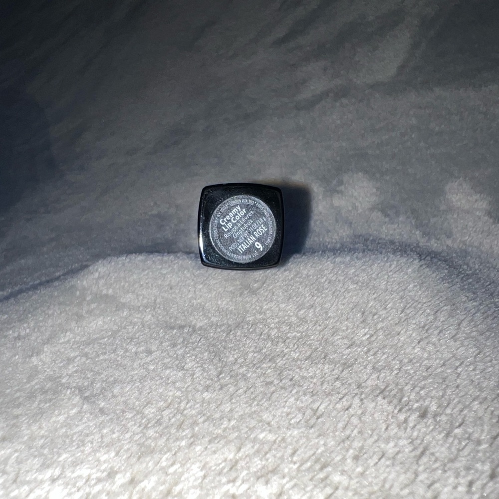 Bobbi Brown Creamy Lip Color - Picture 2 of 3